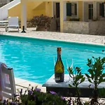 Elaia Suites&apartments No.7 Appartamento